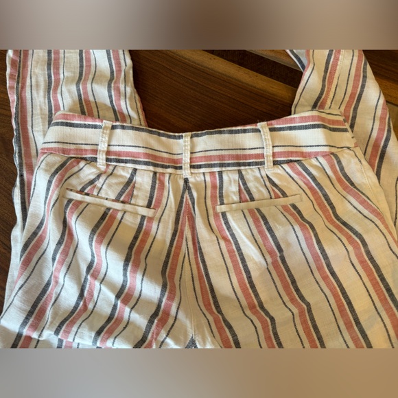 Extremely comfortable Loft Linen/Cotton blend flowy pants, sz 2! - Picture 3 of 7